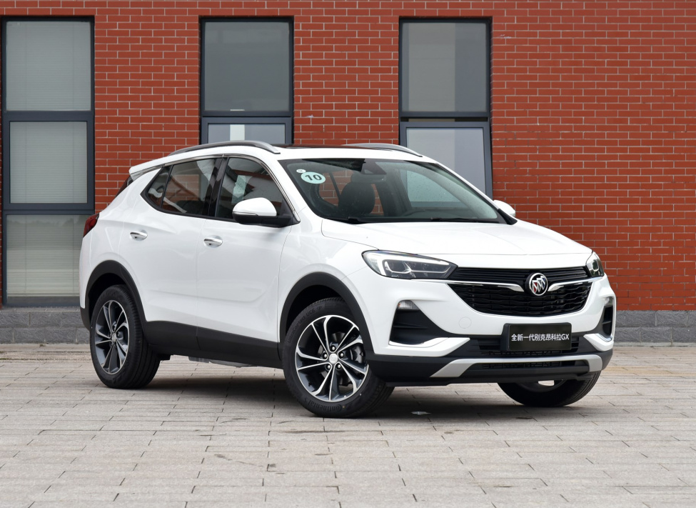 顶配掉成入门价，全系带T马力165匹，标配前后5气囊，可主动降噪